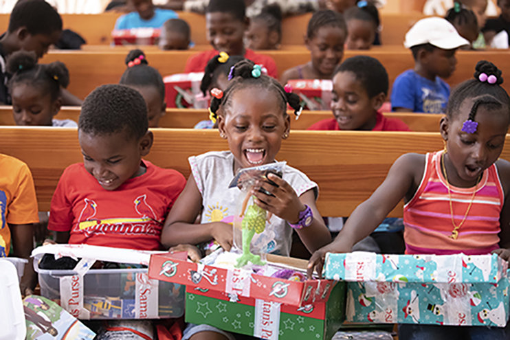 Write a prayer to put in your shoebox gift Operation Christmas Child Moms in Prayer International