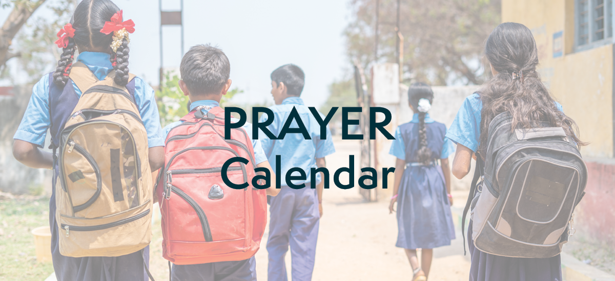 Free Prayer Calendar for Moms who Pray for Children & Schools